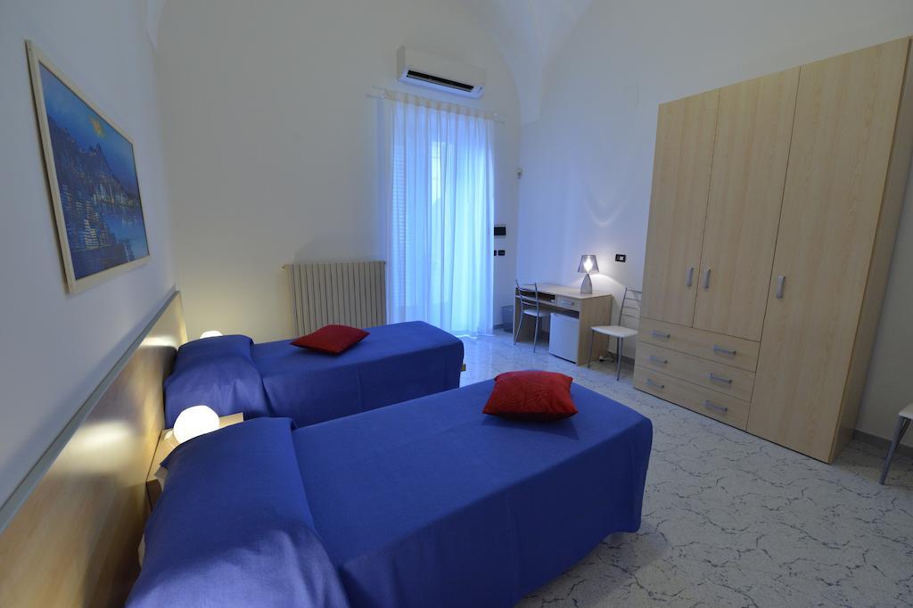 Hotel Il Normanno Mesagne Pokoj fotografie